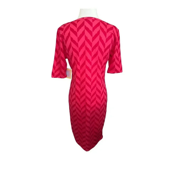 NEW LuLaRoe‎ Small Julia Dress Multicolor Chevron Print Half Sleeve Casual NWT - Picture 3 of 7